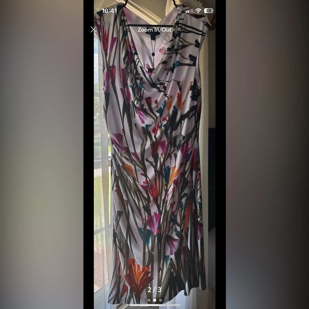 Ronni Nicole Size 16 knee/midi length dress